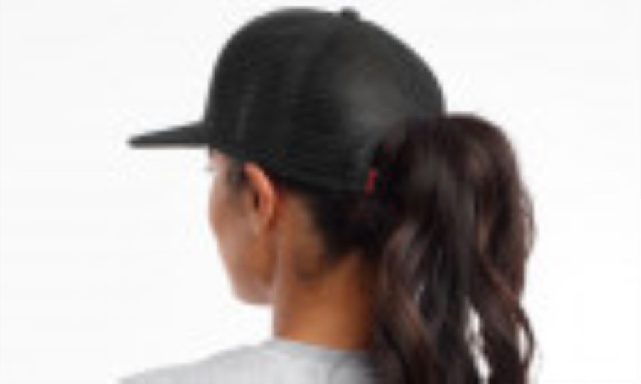 Trucker Hat (Unisex) Black Saucony